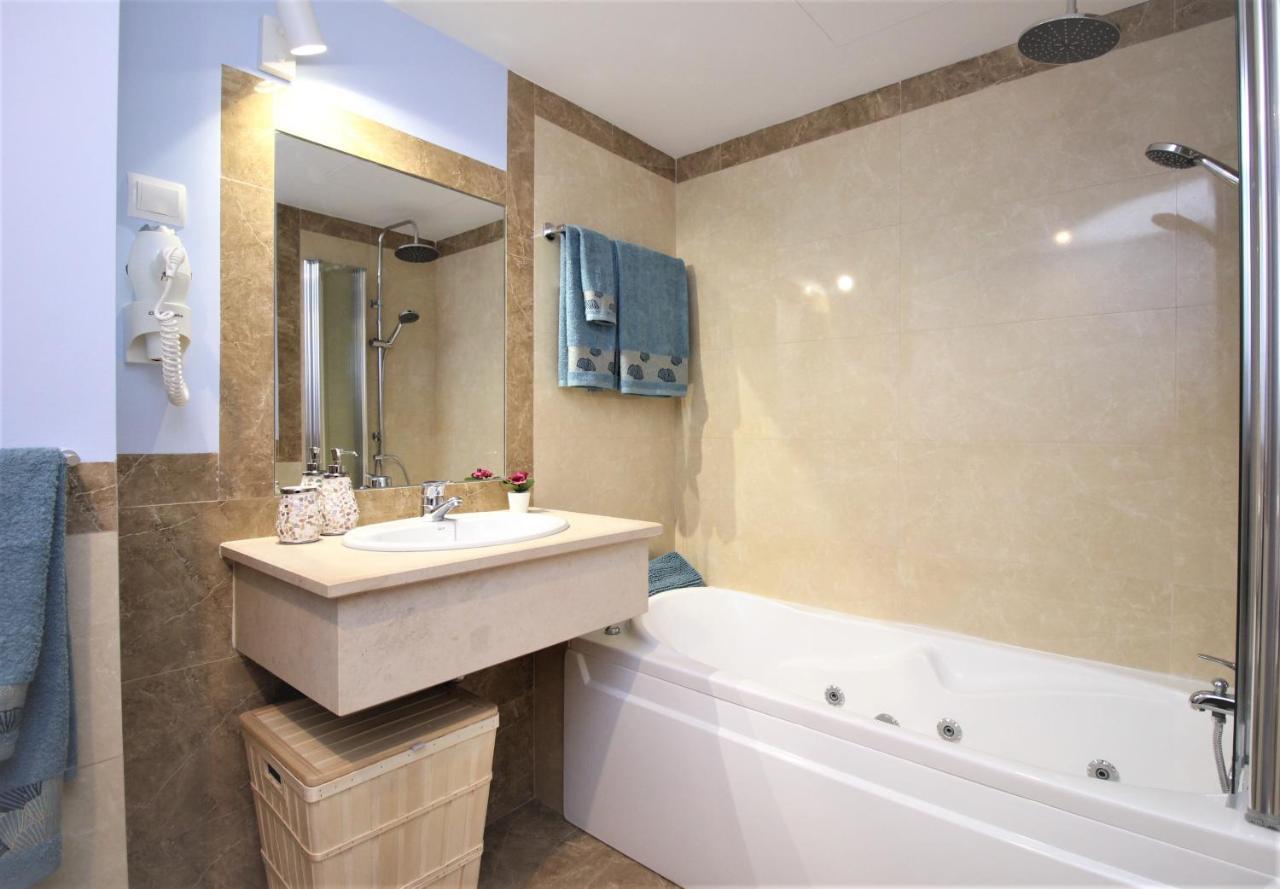 Ocean Coast Apartment Портиман Екстериор снимка